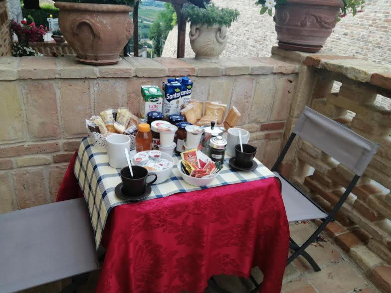 La Casetta Del Muratore Recanati Buitenkant foto